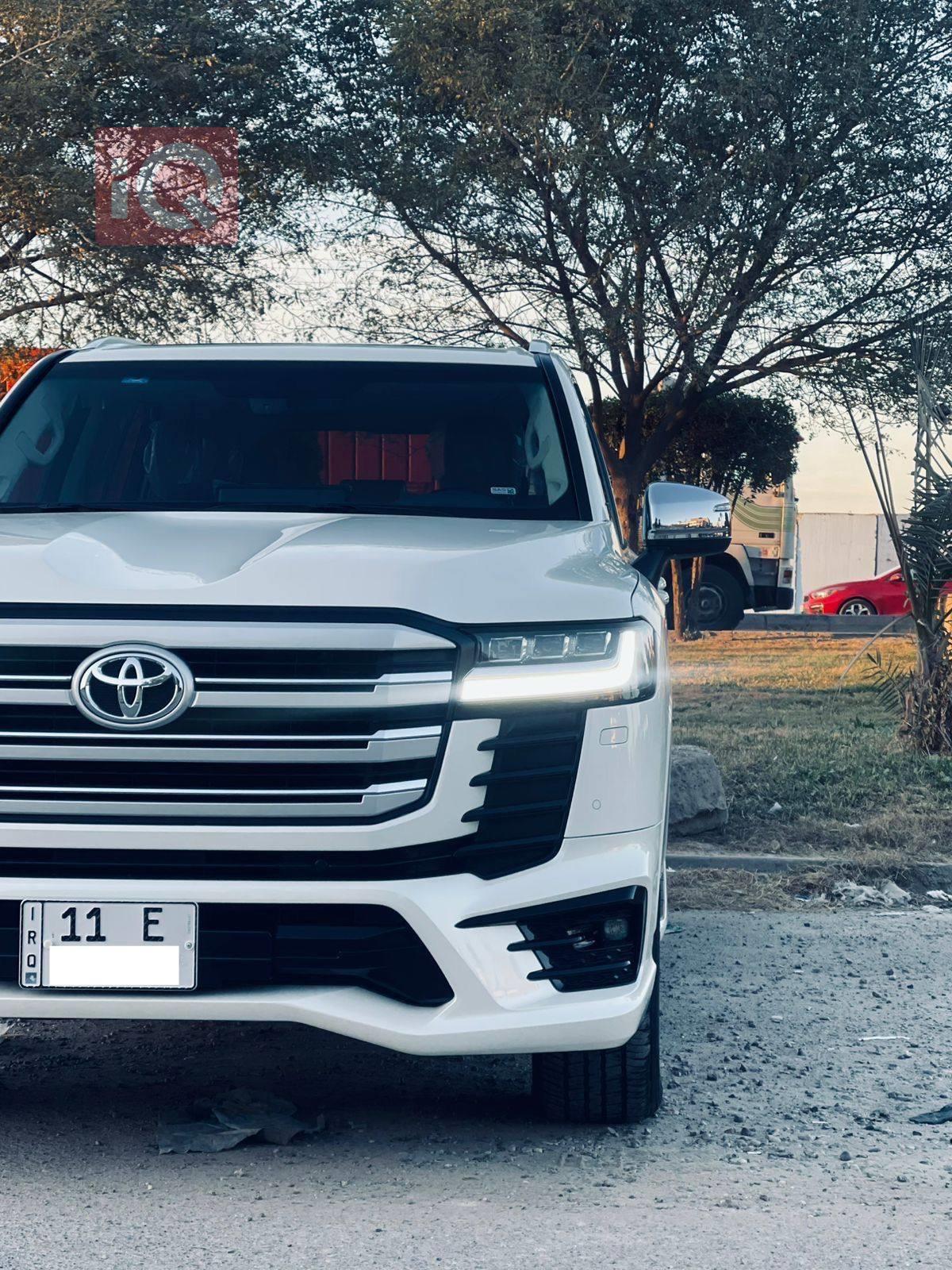 تويوتا لاندكروزر